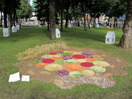 Vokiečių rudens derliaus kilimas.